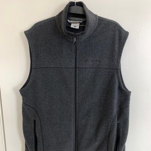 Columbia (L) Field Gear Gray Vest